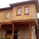 Качествена тройнослепена дървена дограма Бургас | Дограма 97
